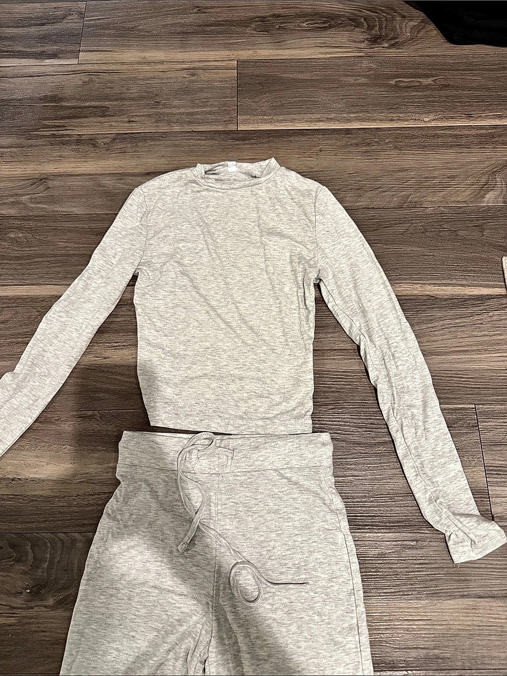 Gray Long Sleeve set - Picture 2 of 2